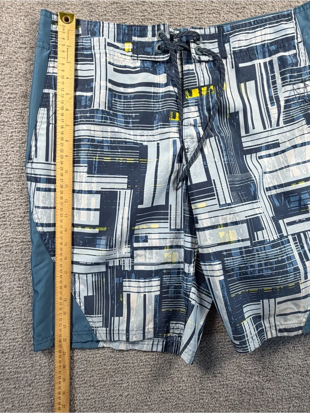 Columbia Mens Board Shorts 36 Surf Cargo Zip Pocket Blue 11 Inseam AM4661